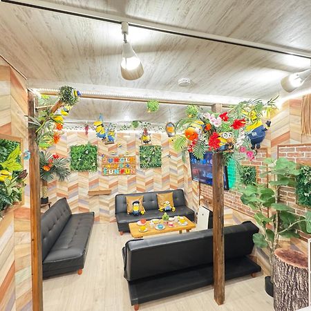 New Open Hotel Jungle Fun Fun J5 Coin Parking 500Yen For 24Hours Usj10 Minutes Осака Экстерьер фото