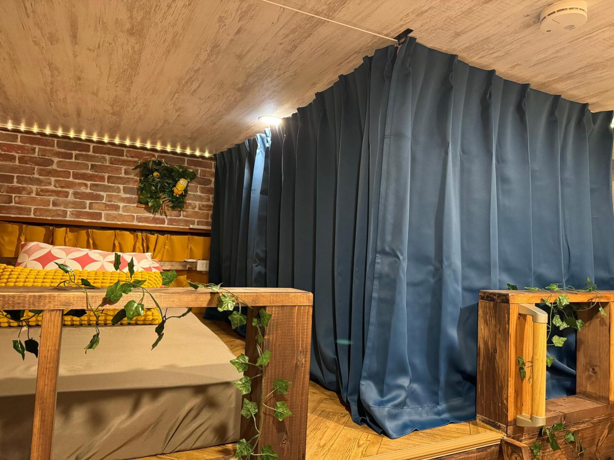 New Open Hotel Jungle Fun Fun J5 Coin Parking 500Yen For 24Hours Usj10 Minutes Осака Экстерьер фото